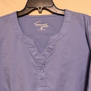 Scrub top, ceil blue, Butter Soft, XL